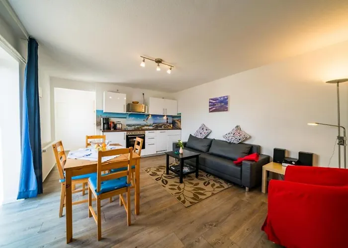 Apartment Ferienwohnug Strandflieder *