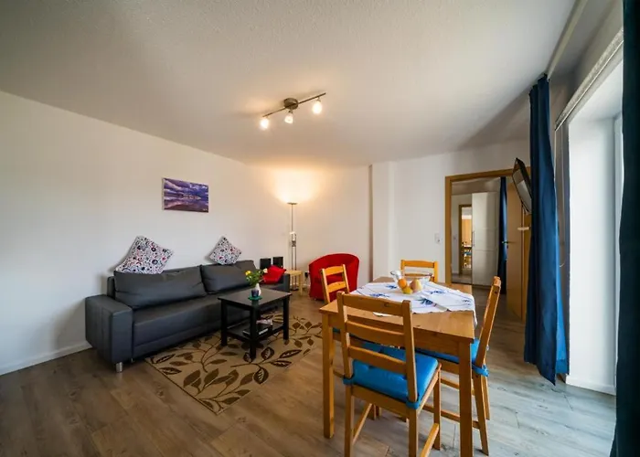 Ferienwohnug Strandflieder Apartment *